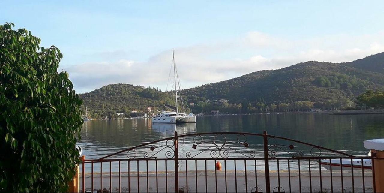 Korona Apartments Vathy  Dış mekan fotoğraf